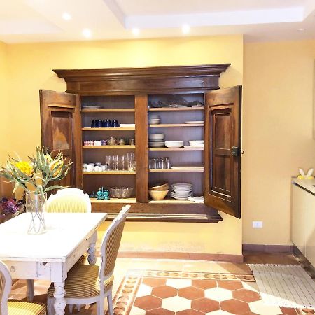 Luxury House Il Borgo Antico Apartment กาซาเล มาริตติโม ภายนอก รูปภาพ