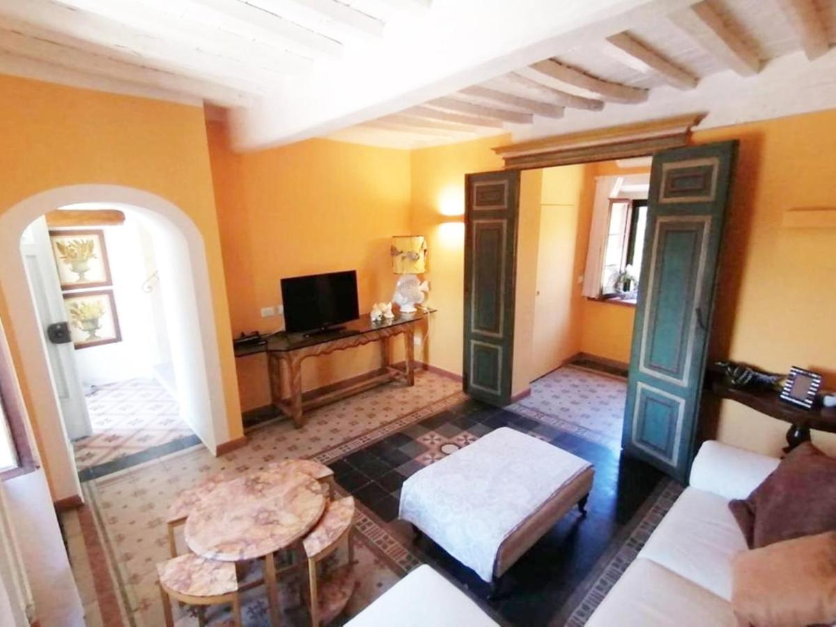 Luxury House Il Borgo Antico Apartment กาซาเล มาริตติโม ภายนอก รูปภาพ