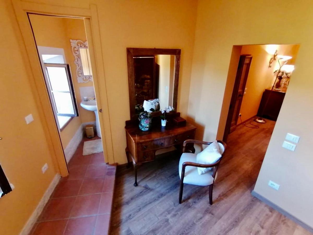 Luxury House Il Borgo Antico Apartment กาซาเล มาริตติโม ภายนอก รูปภาพ
